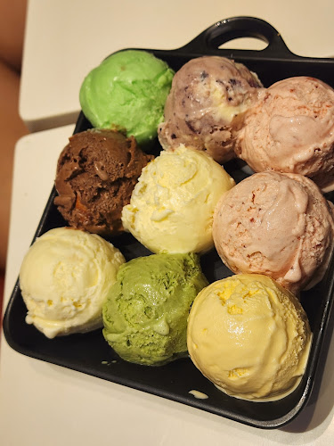 Swensen's Lotus South Pattaya