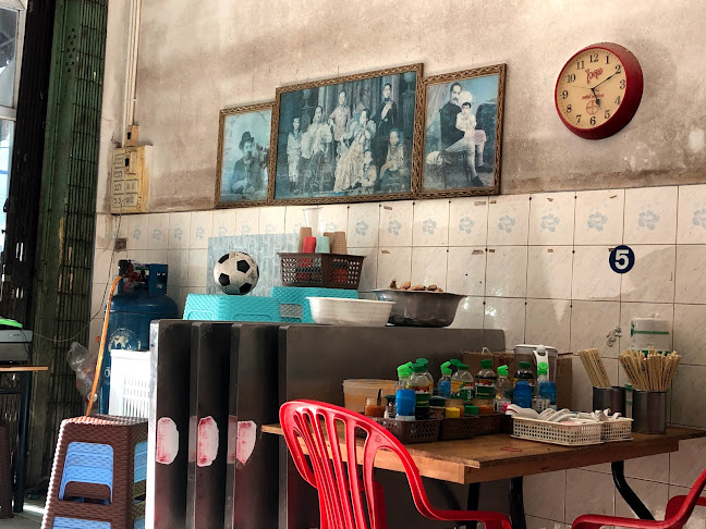 Comentarii opinii despre ก๋วยเตี๋ยวเป็ดเจ๊แดง เจ้าเก่า duck nooddle