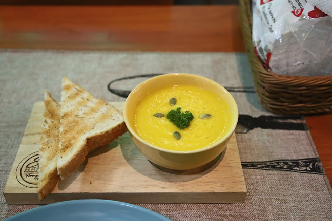 Opinii despre Easy Health în อำเภอบางละมุง - การบริการอาหารและที่พัก