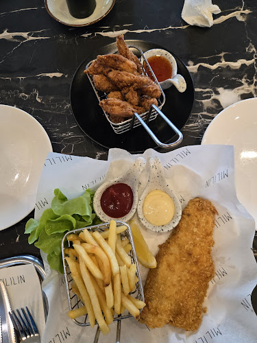 Mililin Cafe & Eatery - การบริการอาหารและที่พัก