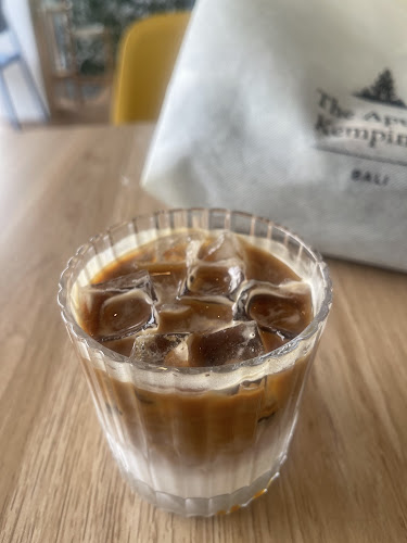 Opinii despre RestDay Coffee Bar & Bake House în อำเภอเมืองภูเก็ต - การบริการอาหารและที่พัก