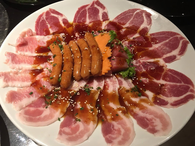 YAKINIKU KOKU - การบริการอาหารและที่พัก