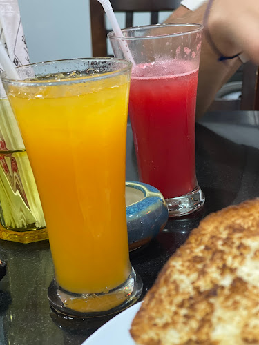 Opinii despre Nang Naan Halal Restaurant în อำเภอเมืองภูเก็ต - การบริการอาหารและที่พัก