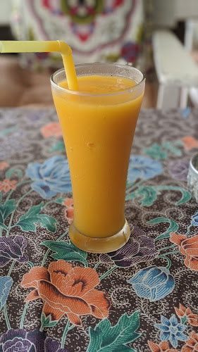 Q8Q8+JX7 ตำบล ราไวย์ อำเภอเมืองภูเก็ต ภูเก็ต 83100