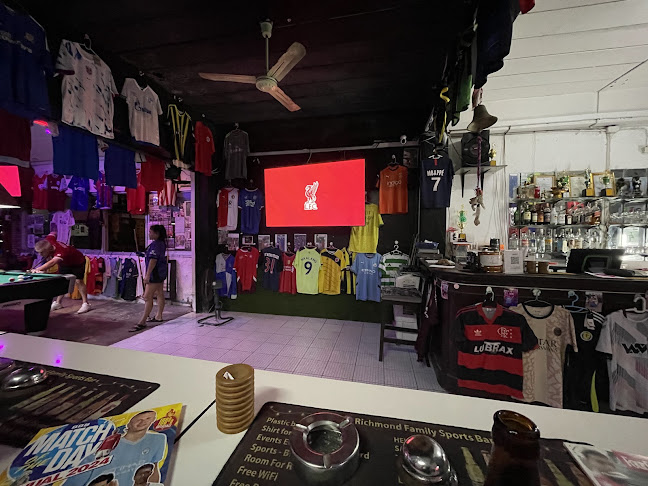 Richmond Sports Bar Guesthouse.