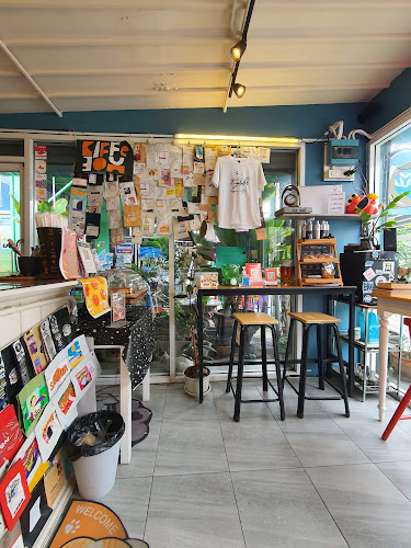 Owl Coffee (co2 coffee0 - อำเภอกระทุ่มแบน