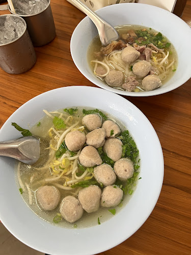 โอชารส ลูกชิ้นเนื้อ - อำเภอเมืองภูเก็ต