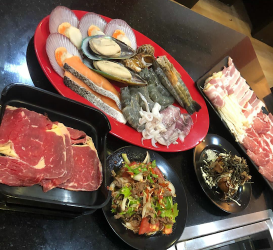 Umi Yaki Buffet - การบริการอาหารและที่พัก