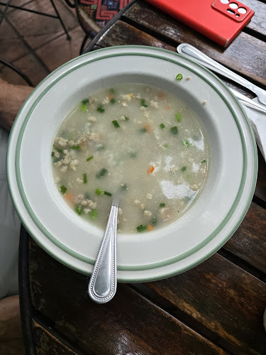 Opinii despre Ban Kluai - Left green foodstall în อำเภอเมืองสุโขทัย - การบริการอาหารและที่พัก