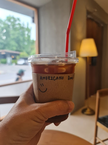 Comentarii opinii despre Red and brew coffee Nakhon Ratchasima