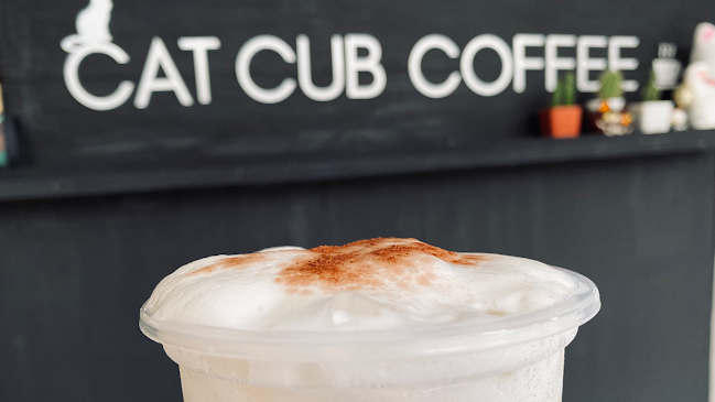 Double C Coffee Bar - การบริการอาหารและที่พัก