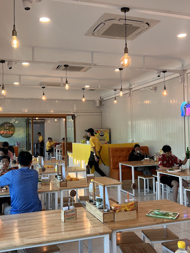 ซอย รังสิต-นครนายก 31 ตำบล ประชาธิปัตย์ อำเภอธัญบุรี ปทุมธานี 12130