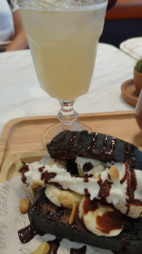 Opinii despre Cub House Nakhon Pathom (คับเฮาส์ นครปฐม) în อำเภอเมืองนครปฐม - การบริการอาหารและที่พัก