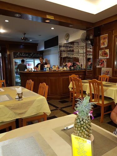 Arisa Kitchen - การบริการอาหารและที่พัก