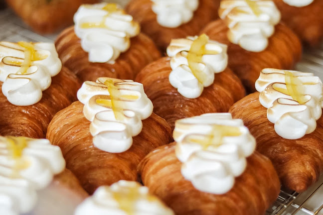 Milk Trovert - การบริการอาหารและที่พัก