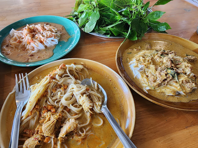 ขนมจีนสะพานหิน - อำเภอเมืองภูเก็ต