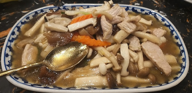 สีนานวล คาเฟ่ กังสดาล - การบริการอาหารและที่พัก