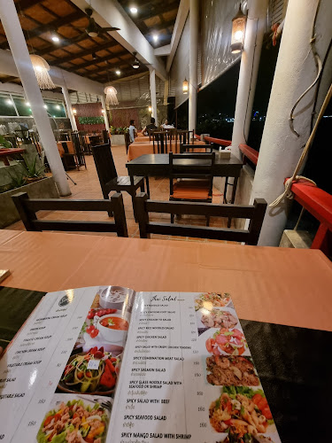 Pantai Seaview Restaurant Halal Food - อำเภอกะทู้