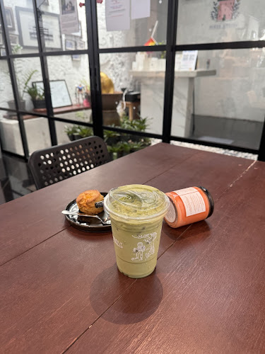 Dreamilycoffeebar - การบริการอาหารและที่พัก
