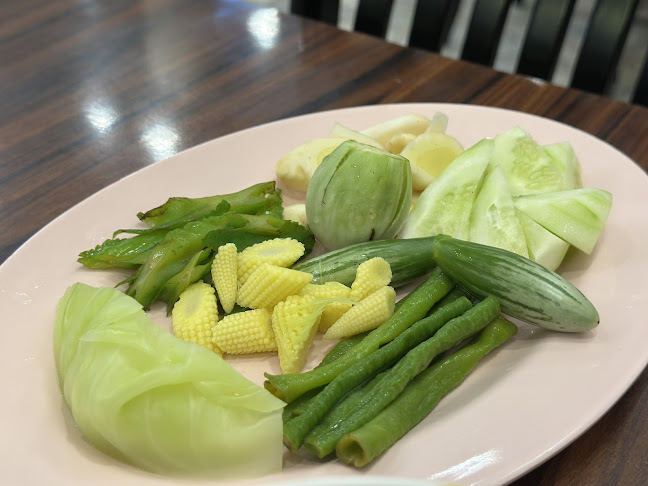 ครัวลุงเชย - การบริการอาหารและที่พัก