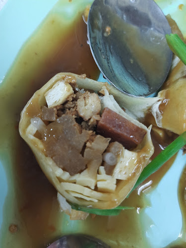 Comentarii opinii despre ถนัดศรีหาดใหญ่ (since 1969)肉丸