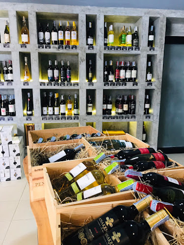 Opinii despre The Barrel Samui เดอะบาร์เรล สมุย în อำเภอเกาะสมุย - การบริการอาหารและที่พัก