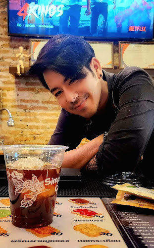 Comentarii opinii despre All Day Coffee ดูดดีด-ร้านเล็กๆในซอกตึก