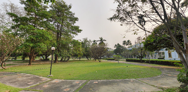 Opinii despre ร้านสะพานโยง จ.ศ. ๑๒๗๙ în อำเภอเมืองนครปฐม - การบริการอาหารและที่พัก