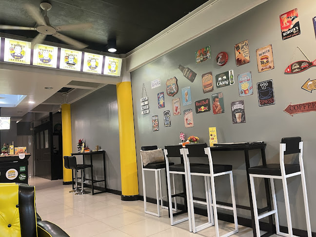 6, 4 ถนน สิริราชย์ ตำบลป่าตอง Phuket, ภูเก็ต 83150