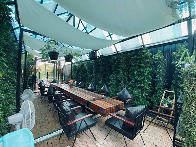 Comentarii opinii despre กูการ์เด้น KU garden อุดรธานี