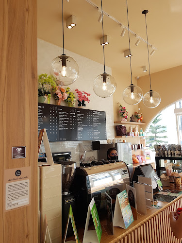 Comentarii opinii despre ร้านกาแฟอินทนิล หาดใหญ่ วิลเลจ