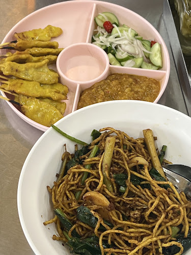 Opinii despre คุณจี๊ดยอดผัก în อำเภอเมืองภูเก็ต - การบริการอาหารและที่พัก
