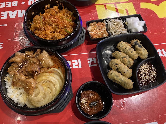 คอมเบโพจา GeonbaePocha Korean Restaurant