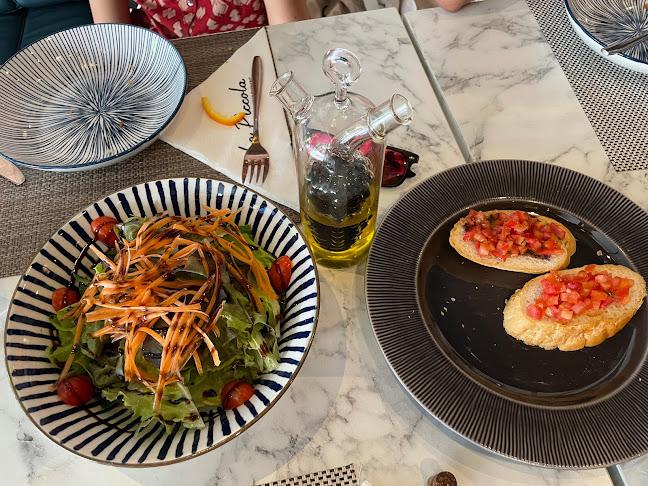 107 Rat U thit 200 pee road Ban, ตำบลป่าตอง อำเภอกะทู้ ภูเก็ต 83150