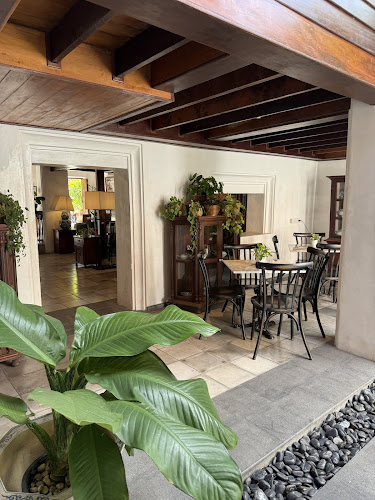 148 ถนน สุขาภิบาล ตำบลวัดใหม่ อำเภอเมืองจันทบุรี จันทบุรี 22000