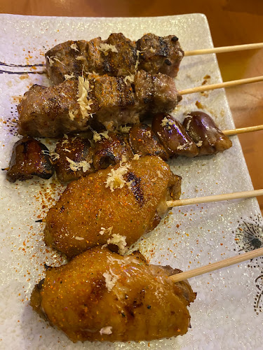 อิ-ซัง คราฟท์ ราเมน - การบริการอาหารและที่พัก