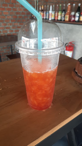 Tea Corner ทีคอนเนอร์ ชา กาแฟ - การบริการอาหารและที่พัก