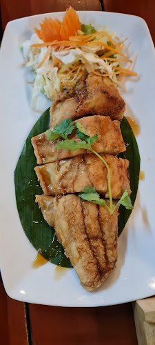 Opinii despre Red Chair în อำเภอเมืองภูเก็ต - การบริการอาหารและที่พัก