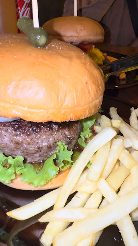 Copper Burger & Bar (Halal Food) By Juicy Lucy