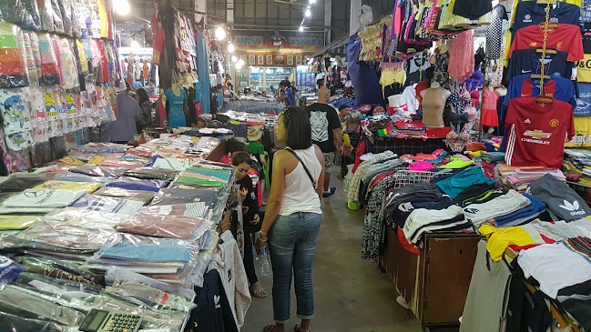 วิสดี้ พลาซ่า - การบริการอาหารและที่พัก