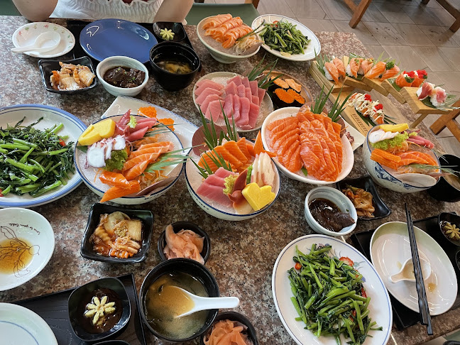 Baikingu Japanese Buffet Garden Restaurant - การบริการอาหารและที่พัก