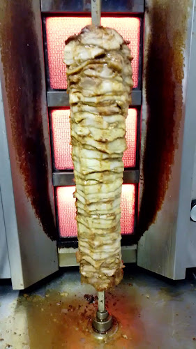 Opinii despre Kebab Stetion(شاورما) shawarma în เมือง - การบริการอาหารและที่พัก