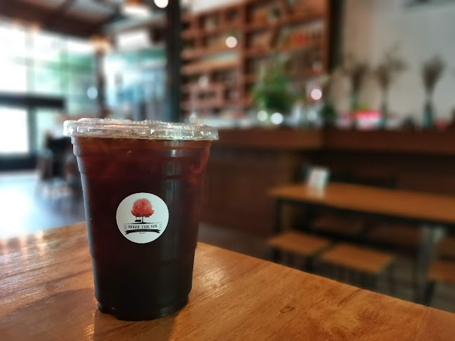 Comentarii opinii despre Seize the sip