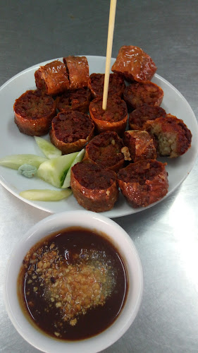 ลกเที้ยน ศูนย์รวมอาหารพื้นเมืองภูเก็ต - อำเภอเมืองภูเก็ต