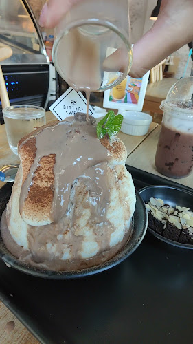 30 10 ถ. สวรรค์วิถี ต.ปากน้ำโพ อำเภอเมืองนครสวรรค์ นครสวรรค์ 60000