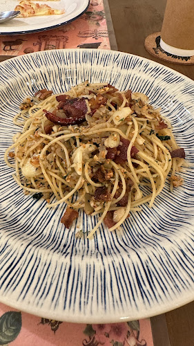 MET CAFE - การบริการอาหารและที่พัก