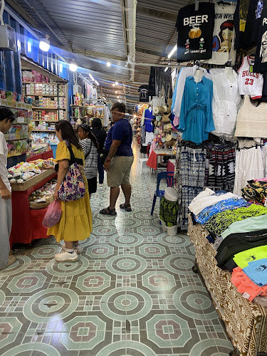 Opinii despre Night Market Patong în อำเภอกะทู้ - การบริการอาหารและที่พัก