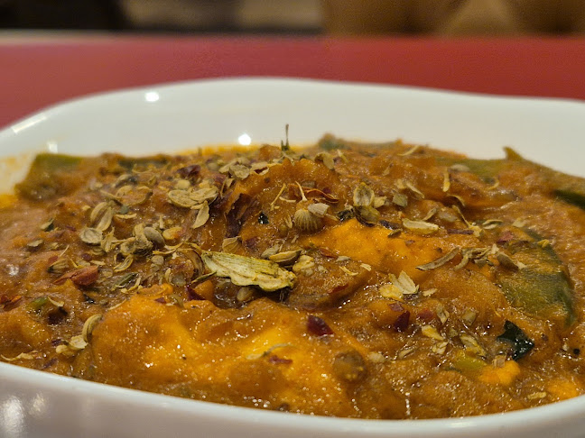 Opinii despre Shree Ganesha - Pure Vegetarian Restaurant în อำเภอกะทู้ - การบริการอาหารและที่พัก