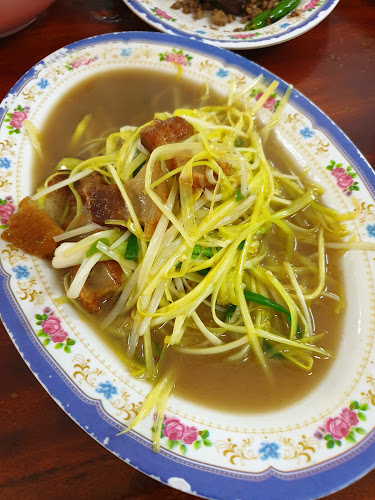 ร้านนุช ข้าวต้ม - การบริการอาหารและที่พัก