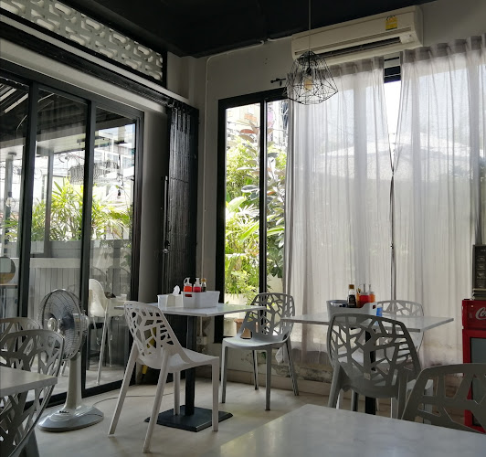 ร้านอาหารคู่หูภูเก็ต​ (Buddy​ restaurant)​ - เมือง